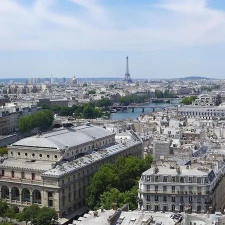 6th - Latin Quater - Saint Michel Bridge Apartment Paris